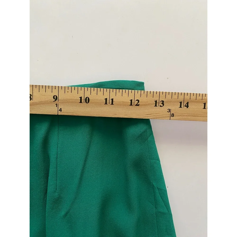 Petite Sophisticate Emerald Green 100% Silk Midi Skirt Size 4 Petite Lined Slit - Picture 3 of 5